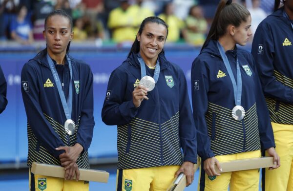 Palpites jogos de amanhã